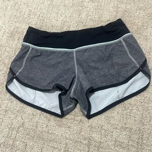 Lululemon short size 4